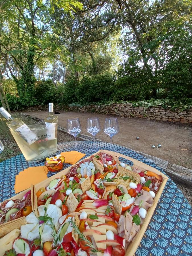 Suite Avec Jardin Entre Aix En Provence, Luberon Et Verdon Peyrolles-en-Provence Eksteriør bilde